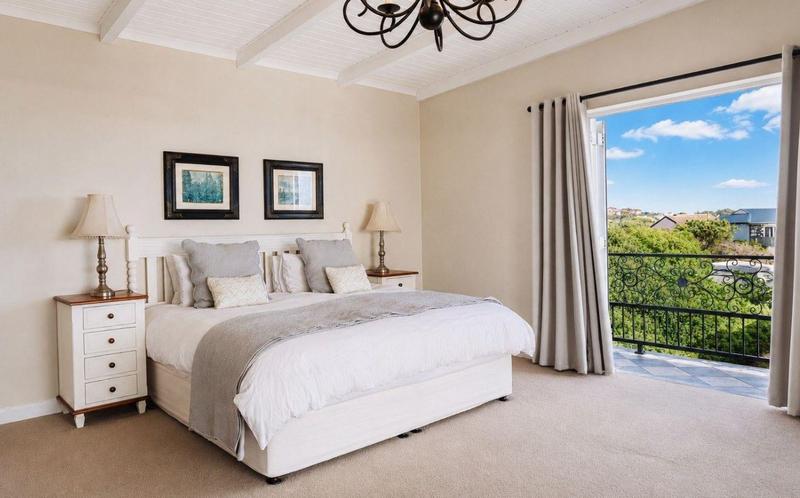 4 Bedroom Property for Sale in Kommetjie Western Cape